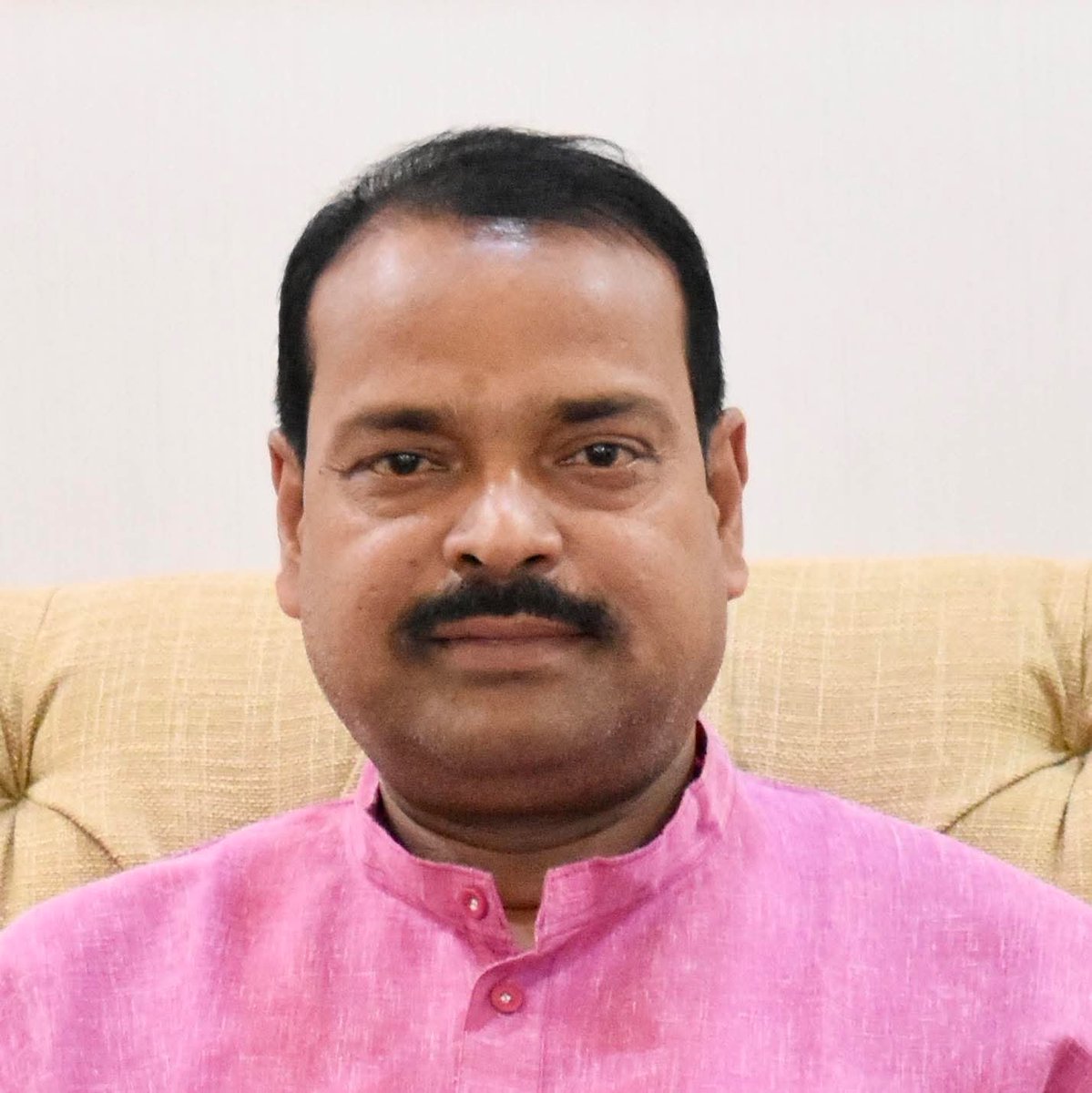 ATULBORA2's tweet photo. Heartiest birthday greetings to Hon’ble MP Shri @MallahKripanath 

May you be blessed with good health, happiness and continued success in your service to the people. https://t.co/5h13HsJ5KW
