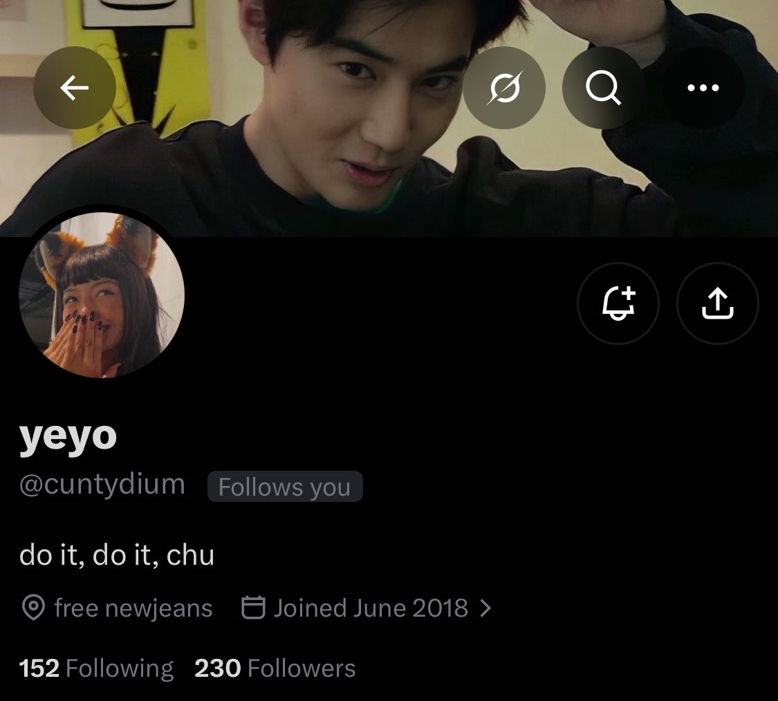 sooyanine's tweet photo. oomfs PLSSS FOLLOW my fav oomf and header twinsie @cuntydium, YOUR NEW DAILY SOURCE OF FUNNY EXO and SUHO TWEETS ‼️‼️ https://t.co/tEubqco4sn