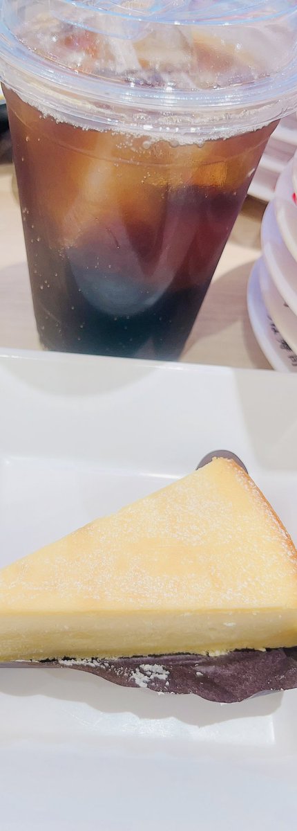 03_main_0627's tweet photo. ふぅぅ 食った食った https://t.co/AaXmV20WRv