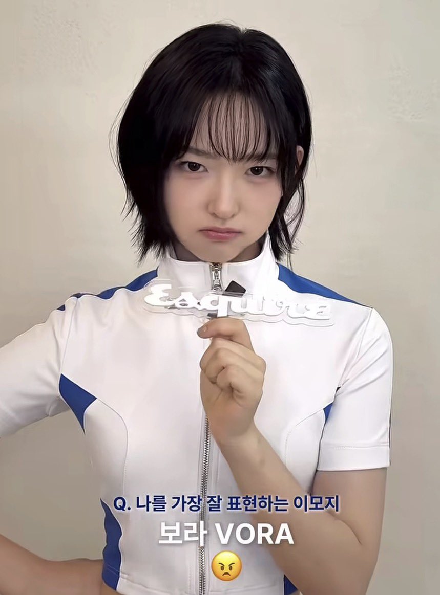2vrnj's tweet photo. 하 시발
인외컨셉이라 애교도 코딩입력된에이아이마냥뚝딱일것같았는데 걍순수체급으로 그누구보다 이상황을 즐겜하고 졸귀력뽐내면서날라댕기는거 #졸귀라는게숨겨지는것도아니고 https://t.co/rRy2miiN6z