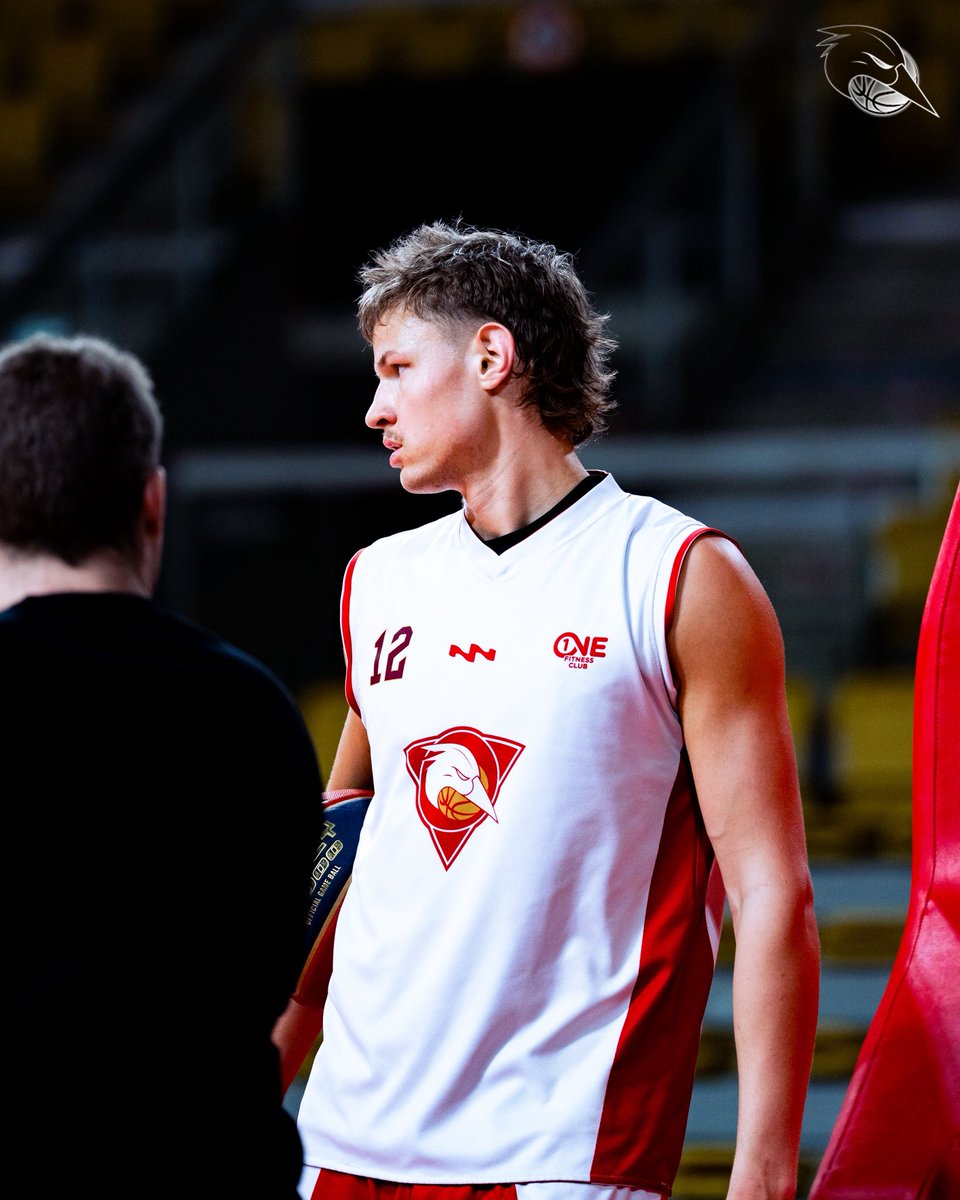 sigstrasbourg's tweet photo. 👀 Les yeux rivés sur @ChoraleRoanne ! 

#gosig #strasbourg https://t.co/xIGDTdUwfd