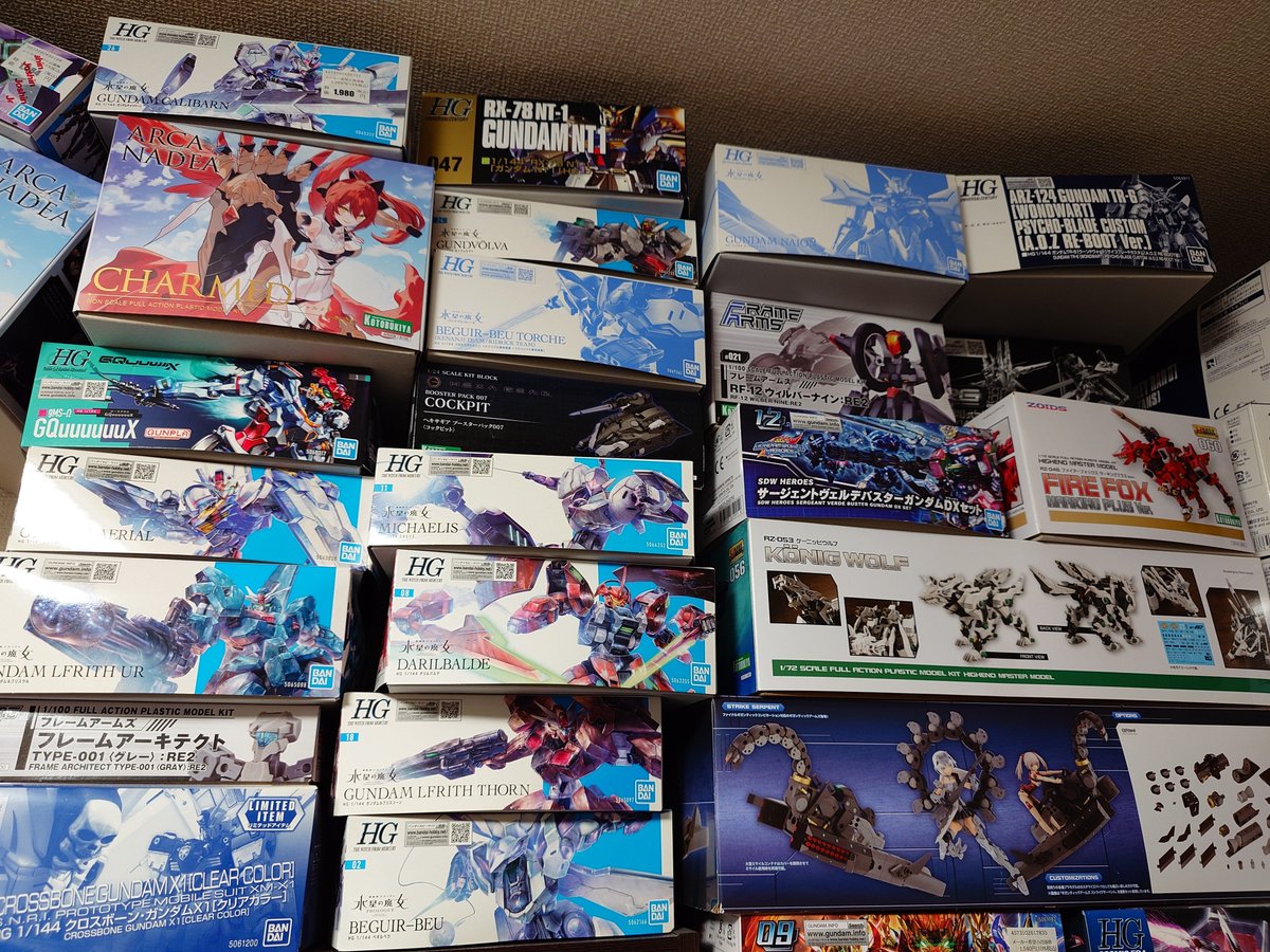 ix_puraban's tweet photo. 開示してなかっただけでいろいろ買ってるのよ https://t.co/XroYrEhHsX