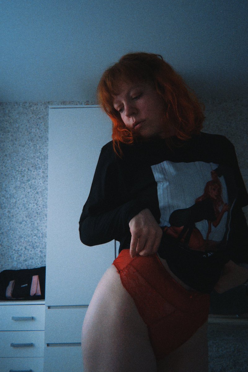 ririnlilo's tweet photo. Ну получается жопа.
#нюдсочетверг https://t.co/HknKcq7FM0