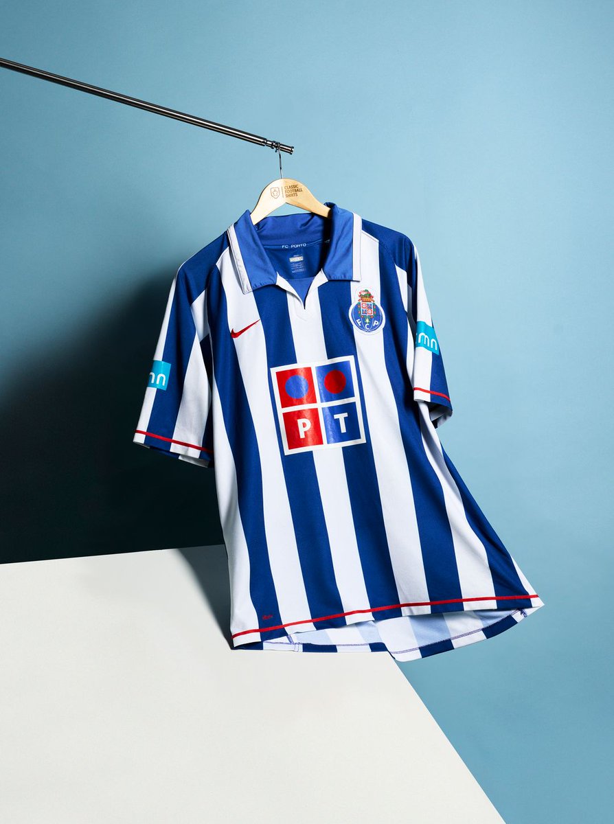 classicshirts's tweet photo. Porto 2007 Home by Nike | Quaresma 🇵🇹  

Hitting the site on Friday at 14:00 (UK Time) in a size XL. https://t.co/sOc7b1mONw