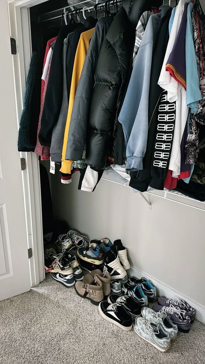GentlemenLegacy's tweet photo. Bro, this is what having your life together looks like. https://t.co/y9CFECy51G