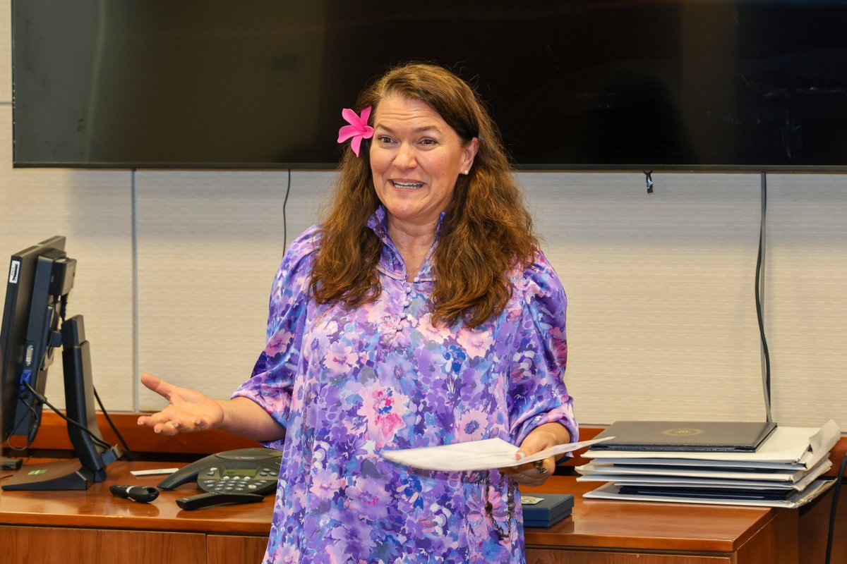 USEmbassySuva's tweet photo. 🇺🇸🤝🇫🇯 Chargé d’Affaires Christina Cavallo and @FBI officers met with representatives from the Ministry of Immigration and @fiji_force to commend them for their quick action and support in a recent case that made headlines. The FBI presented their Fijian counterparts letters of appreciation signed by @FBIDirectorKash Director Kash Patel, thanking them for their assistance in the successful deportation of wanted person Edward Zimbardi to stand trial for a reported $165 million dollar fraud scheme. This could not have happened without intricate cooperation and planning between the Fijian Ministry of Immigration, Fijian Police Force, FBI, and Diplomatic Security Service, among several other organizations. The United States values the strong #USwithFiji partnership!