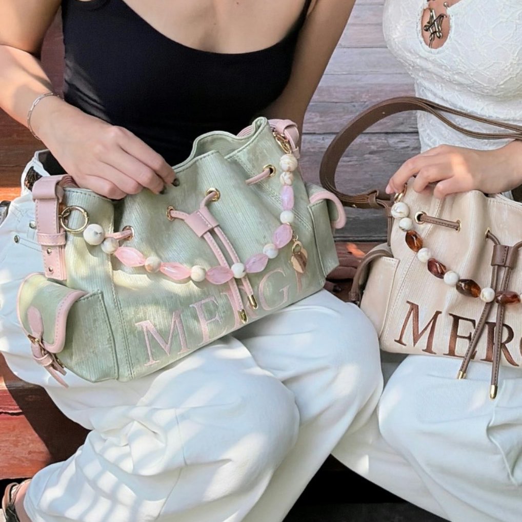 mmelody_twt's tweet photo. เห็น merge ออกสีนี้แล้วกรี้ดเลย คอมโบสีที่จั้นชอบบ ถูกต้องสุดๆ🥺 https://t.co/y8hWizBFku