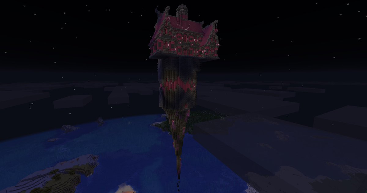 Inui_NorA's tweet photo. 【マイクラ 建築進捗】
天空城モンスタートラップタワー

形が少しネザー城と似てるけど、天空にお城作ってみて欲しいって前に言われたから、赤紫とダークグレーをベースに作成！
お城の下が天空モンスタートラップタワーになってて、その上に簡単なお城と噴水を作りました😊 https://t.co/zVrTOI5YtA