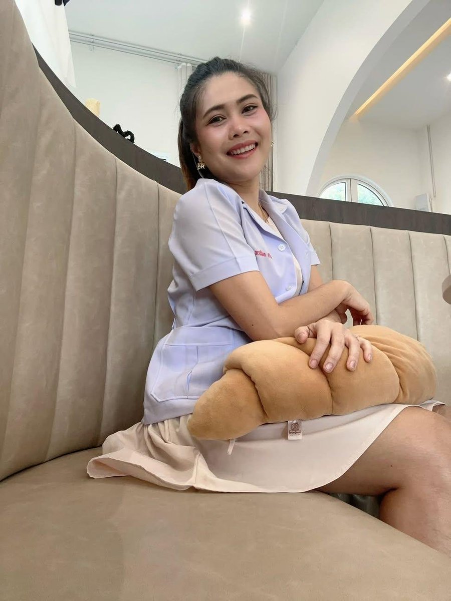 LanaBakewell's tweet photo. เย่สฟรีรีไว้ค่ะ https://t.co/8hSTEBsX1o