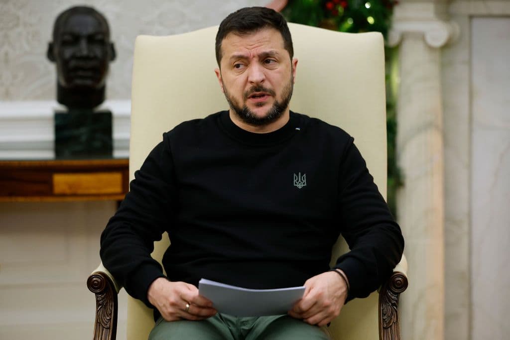 IfindRetards's tweet photo. I don't care if you support Ukraine or not, this guy is an absolute retard and you can't change my mind. https://t.co/zxjjlOlCmK
