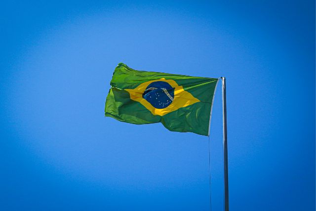 PatentLawyerMag's tweet photo. Building a strong and enforceable patent portfolio in Brazil: beyond composition of matter.
Read the full article here ➡️ https://t.co/a9F0j6A97J
#patentportfolio #brazil #compositionofmatter #pharma #IPprotection #incrementalinnovations #IP https://t.co/sRl1YT1SBd