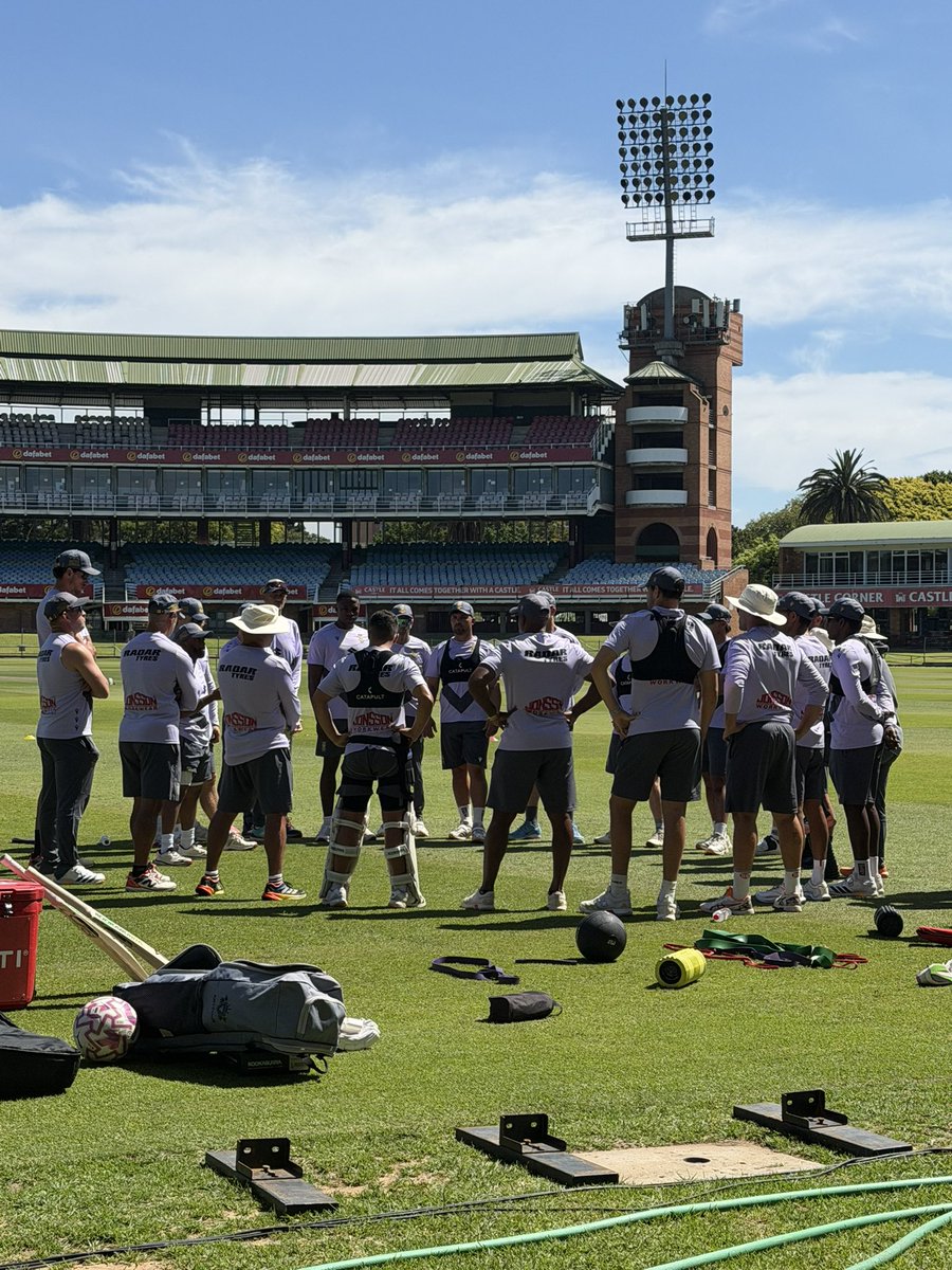 DanielCherny's tweet photo. Temba Bavuma and Kagiso Rabada both addressed teammates before South Africa training this morning at St George’s Park. https://t.co/wUFwvygjyJ