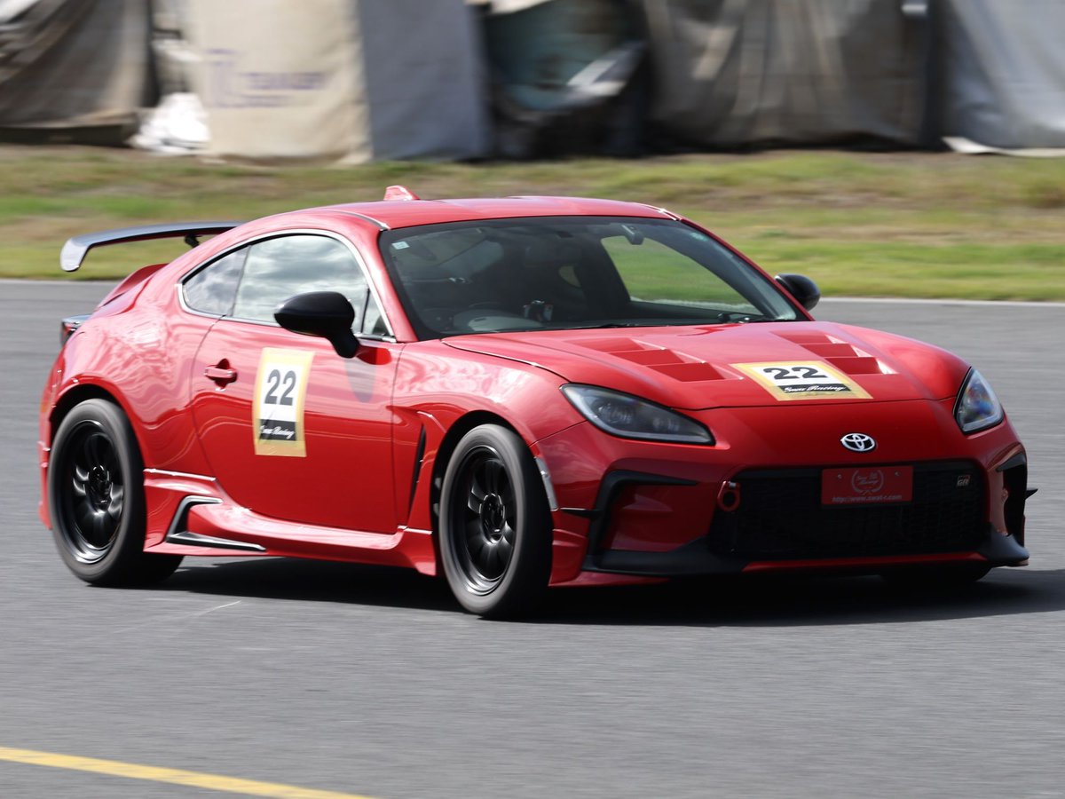 SWATRacing2004's tweet photo. １０月１５日（木） ＴＣ２０００
ＳＷＡＴ Ｒａｃｉｎｇ 走行会 Ｌｉｔｅ
関係者はご自由にお使いください。
関係のない方は閲覧のみでお願いいたします。
※※※　悪用厳禁　※※※ https://t.co/5Th4YAYA8I