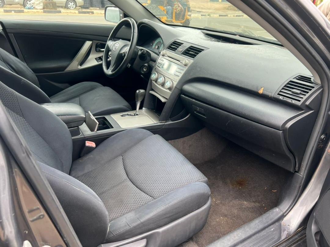 onurown2's tweet photo. TOYOTA CAMRY SE
YEAR: 09
DUTYโ๏ธ
PRICE: 8.7M
๐ Ibadan -Available for inspection
๐ 09139070270
Kindly retweet please๐๐ฝ
Men Day / LASK / Amen / TENSILE
#RealMadrid #MCIPSG #ChampionsLeague #NigeriaCars #Tokunbo #Endrick https://t.co/7z0aEdIWKM