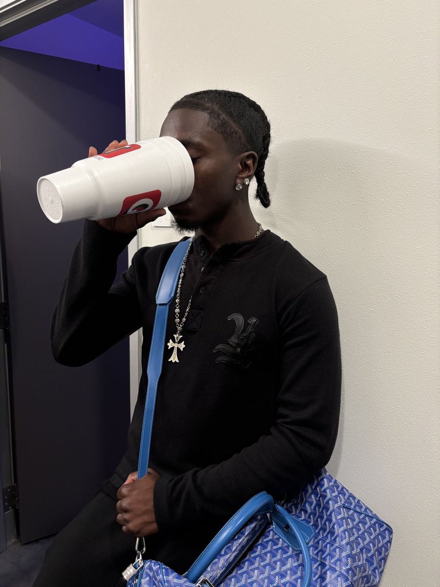 wtfz4y's tweet photo. Goyard https://t.co/s4qFB2E7nA