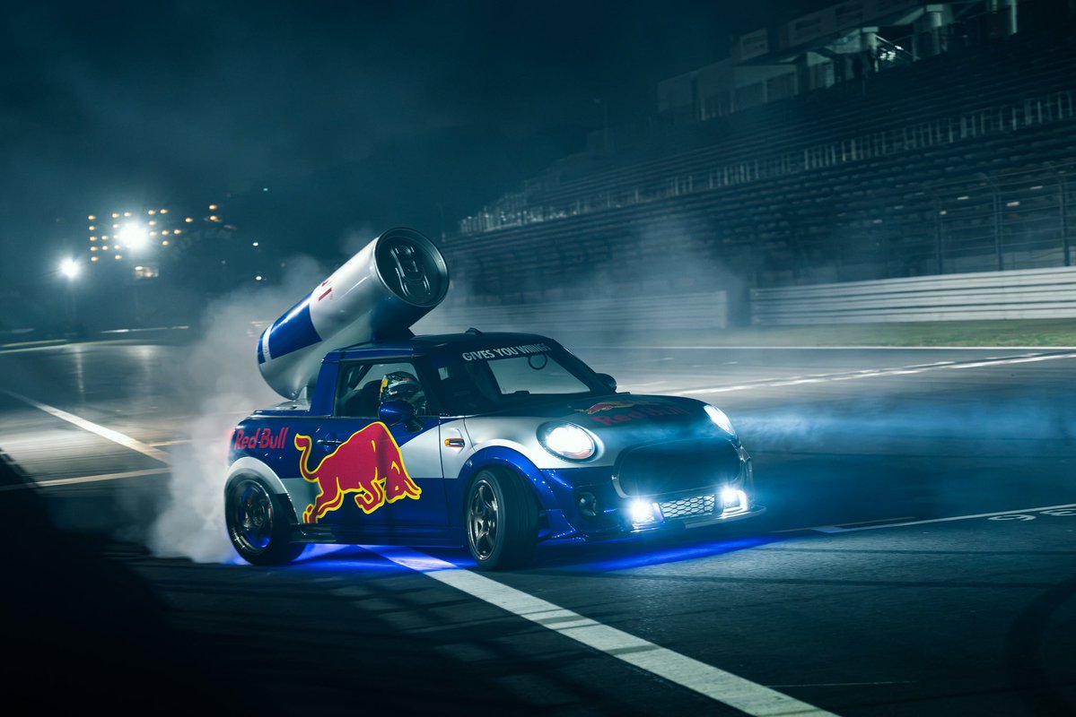 ayumuiwasa_cars's tweet photo. Drifting this car after winning the race on Sunday was so exciting! 🔥💨

#Honda #RedBull #TEAMMUGEN #SFormula https://t.co/cR6EtaBHxr