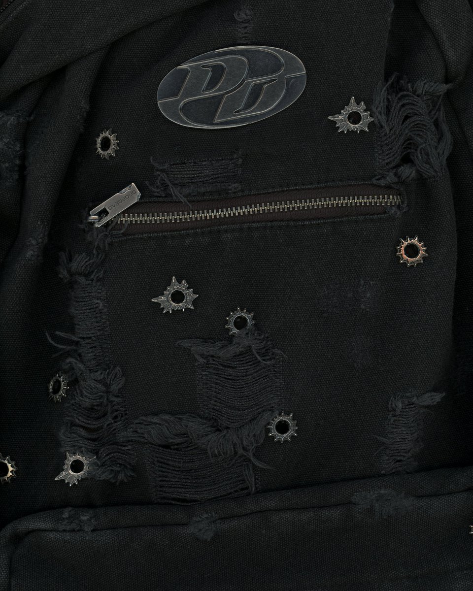 DropDeadUK's tweet photo. details details details https://t.co/d2JbnIXh98