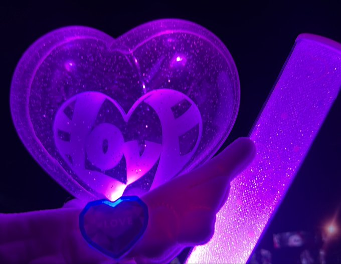 wau4uk's tweet photo. ⚡️ついに開幕――『＝LOVE 9th ANNIVERSARY PREMIUM CONCERT』⚡️

10/15(木)
📍TOYOTA ARENA TOKYO｜

そして本日公演、
✨ライブ配信が緊急決定！✨

▼ FC会員限定・無料生配信はこちら
🔗https://t.co/n3K6zMFmIo

#イコラブ
#イコラブ9周年コンサート https://t.co/kefXadaJ8C