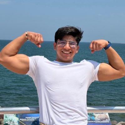 CalientePue23's tweet photo. #NuevaFotoDePerfil https://t.co/7xijqR6b6y