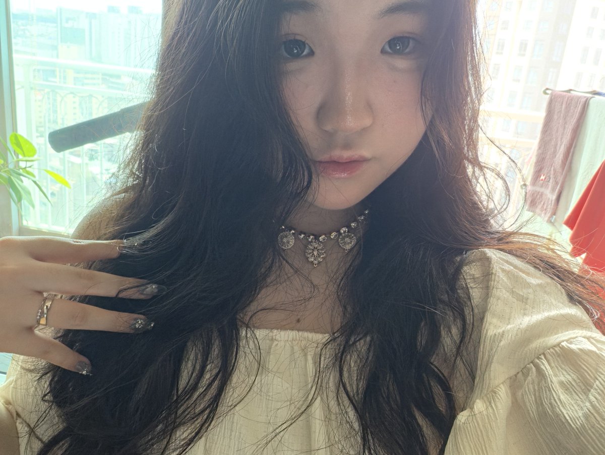 jjuoYeonn's tweet photo. #코스어분들_일반인일때_코스어일때
🤯💥 https://t.co/djNAwSKPfQ
