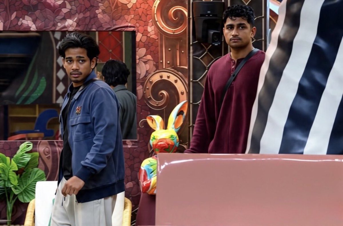 Dilawar0X's tweet photo. This man is trying everything to defend his friend, and honestly, it hurts to see. 💔

Feel bad for Scout Bhai too. He deserves better than this. 😞

BRING BACK NAKUL DHULL! 👑❤️‍🩹

#ScoutOP #NakulDhull #BiggBoss20 #BB20 https://t.co/a4kKuIsX5N