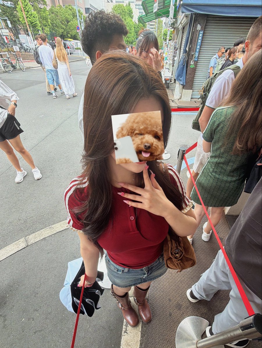 kusobiyoakaka's tweet photo. なんかこの日の写真やたら🥧デカいしいい体してんな……と思ったらこのブラでしたすげえよ。 https://t.co/hDDMb5QVzi
