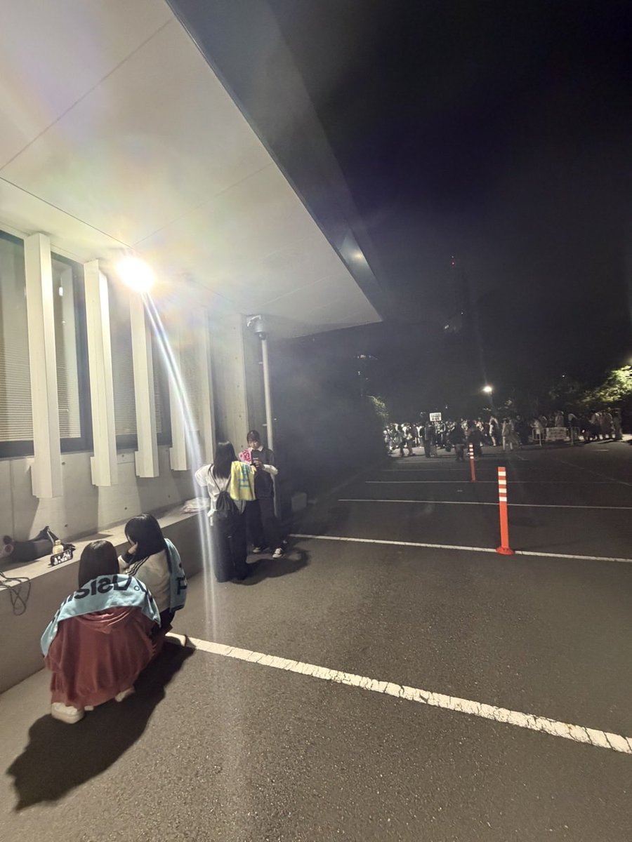 keisukez11251's tweet photo. @_m_kana_0725 @hari1215hari 可能です。
2階スタンド入場口、キッチンカー付近にいます！ https://t.co/bLHDqRWsfQ