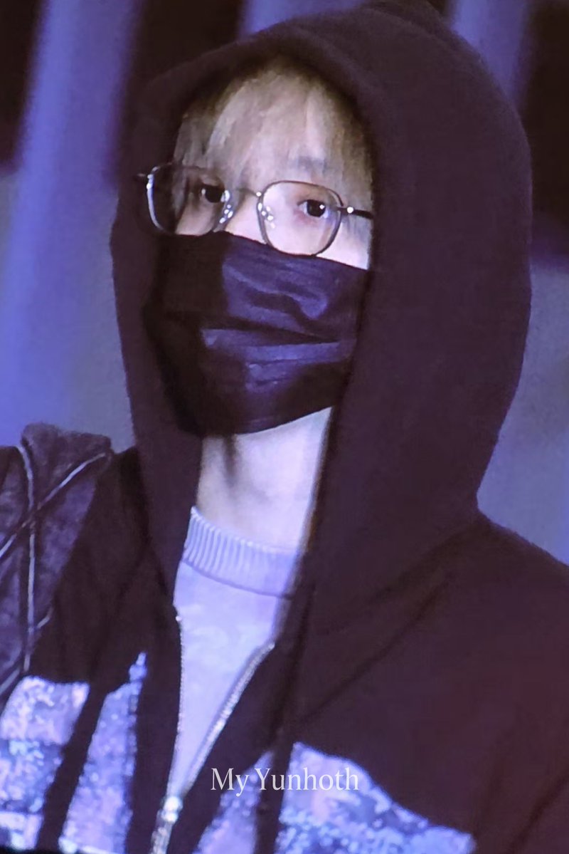 my_yunhoth's tweet photo. 261015 pre

#ATEEZ #윤호 #YUNHO
#에이티즈 #정윤호 https://t.co/Fo53bziJup
