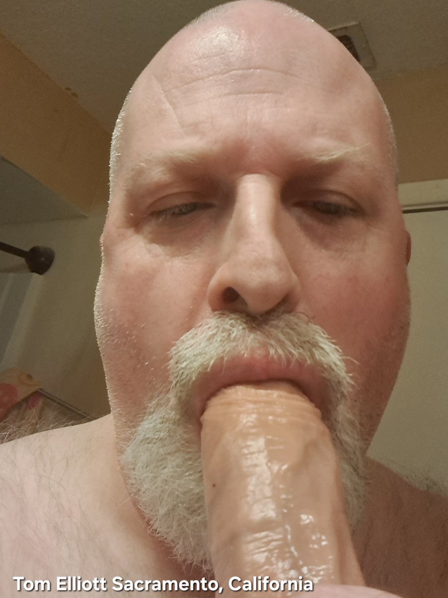 Tom_Elliott_69's tweet photo. Tom Elliott Sacramento California Sucks Cock. Save, download &amp; share 4 pics everywhere. #TomElliottSacramentoCalifornia #SucksCock #SucksDick #Blowjob #gayporn 😛😝🤤 https://t.co/4KtIWHmraa