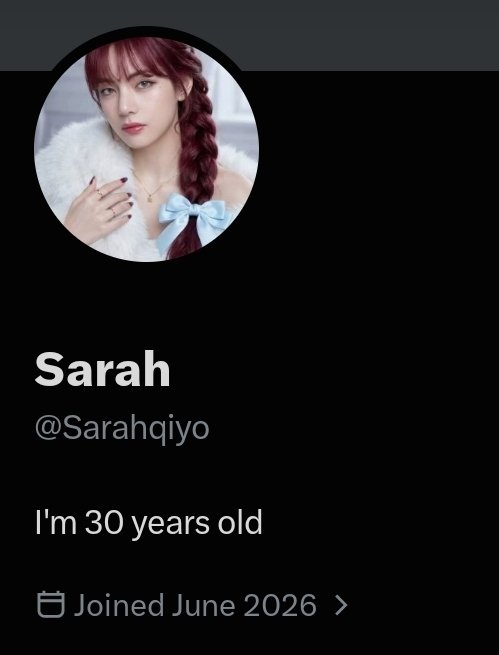 vkeloura's tweet photo. @Sarahqiyo @guannato Nobody is taking you seriously, hag😭😭 stop wasting water cause that's not gonna make taehyung a woman you wish he was https://t.co/5hu6y0P4Ar