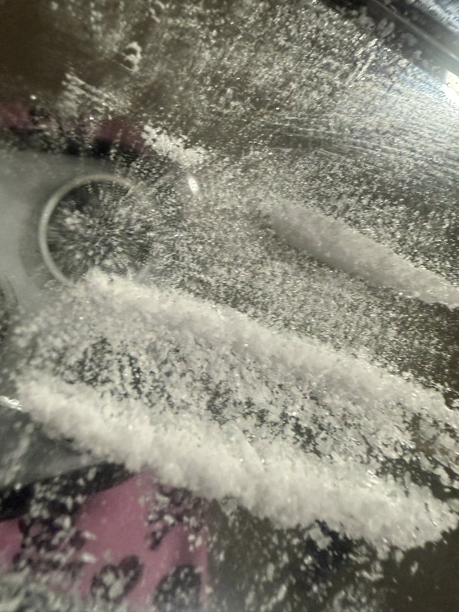 stuckinyourweb's tweet photo. thx grindr 🫰 #methtwt https://t.co/njOIpFIgyi