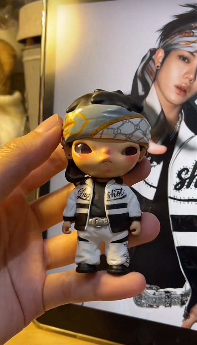 ouRRyul's tweet photo. HEHH ADA YG BUAT CUSTOM HIRONYULLL 😆😆😆 AAAA PENGENNNN https://t.co/9YjMNtZo43