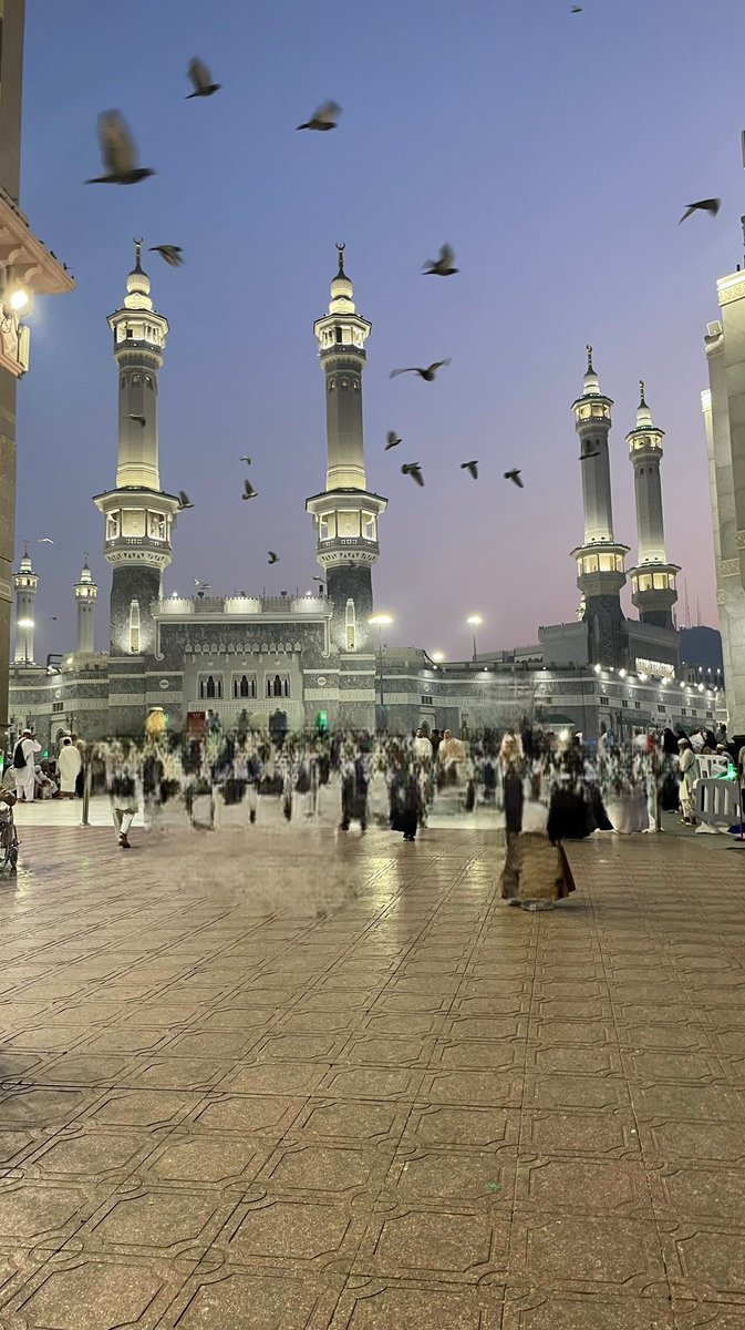 iFalcon10's tweet photo. (أَوَلَمْ يَرَوْا أَنَّا جَعَلْنَا حَرَمًا آمِنًا) https://t.co/ElE9szL6tP