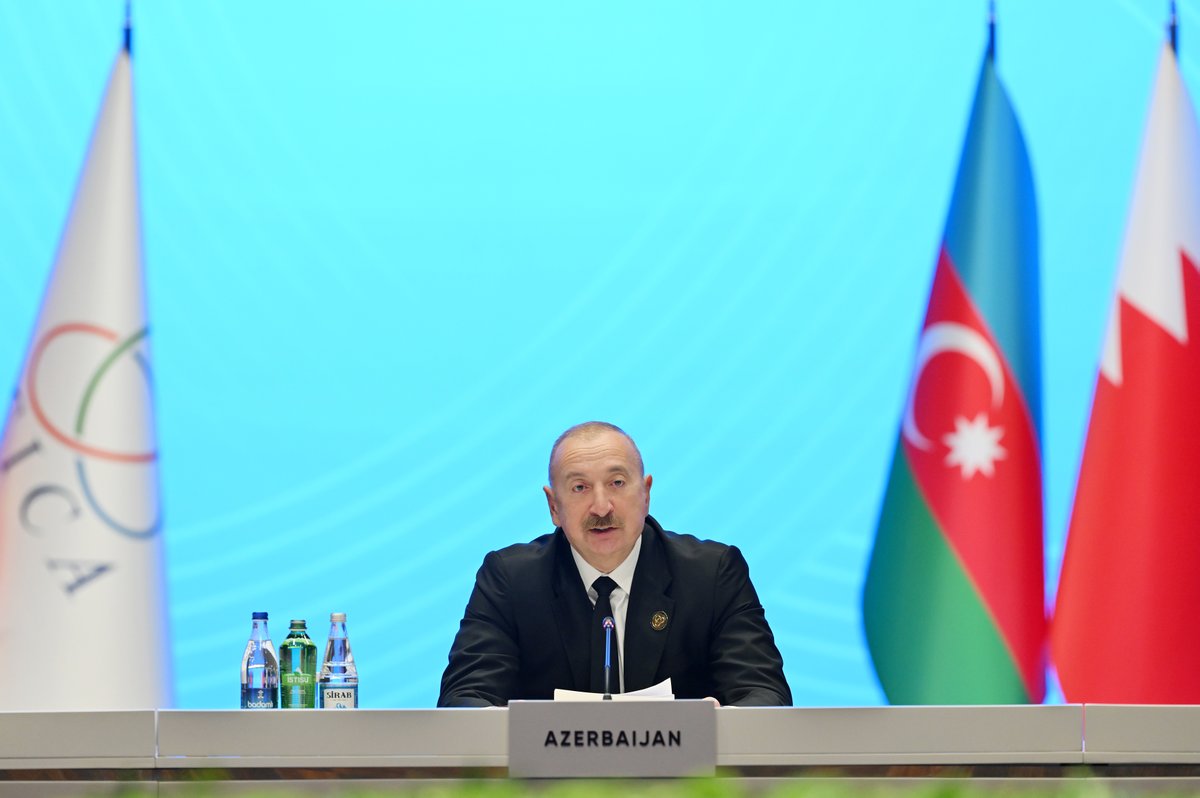 azpresident's tweet photo. Prezident İlham Əliyev AQEM-in 7-ci Zirvə Toplantısında çıxış edib.

https://t.co/eMPXry168Y https://t.co/fmE2Pab2zj