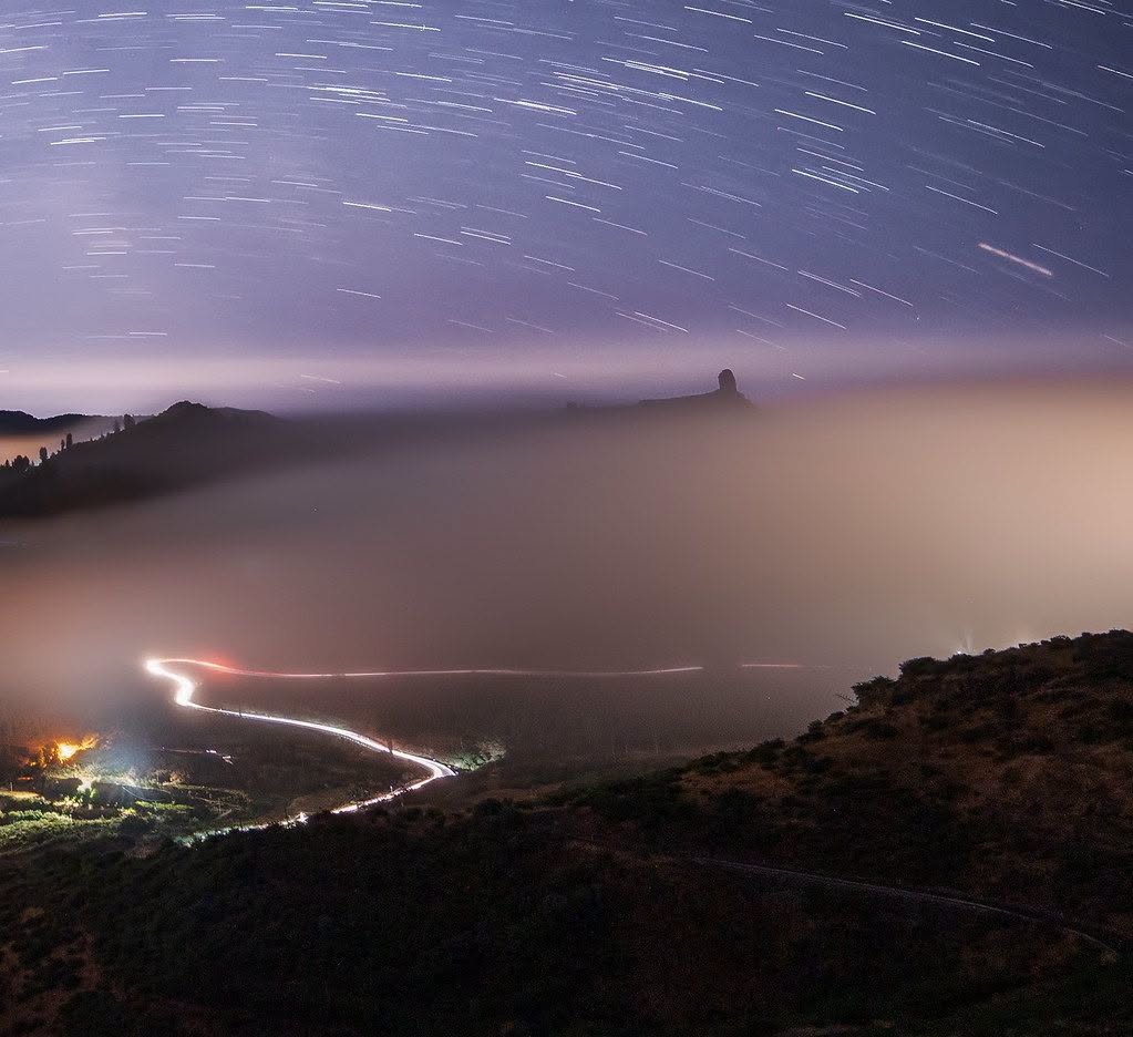 ArdenBastare's tweet photo. light bends around old obstacles, revealing shapes we missed 🌌 https://t.co/c9DdP2KVXs