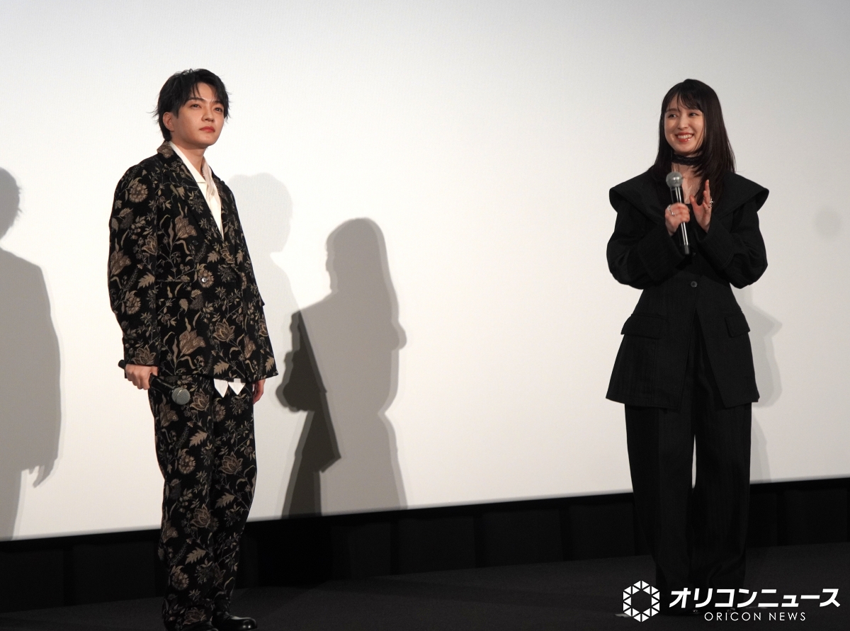oricon's tweet photo. なにわ男子・西畑大吾の
“涙腺コントロール”に監督＆共演者が驚嘆‼️

「どういう仕組みで…」💧
https://t.co/hUzwGBJp77 https://t.co/Zr0XDaxZqL