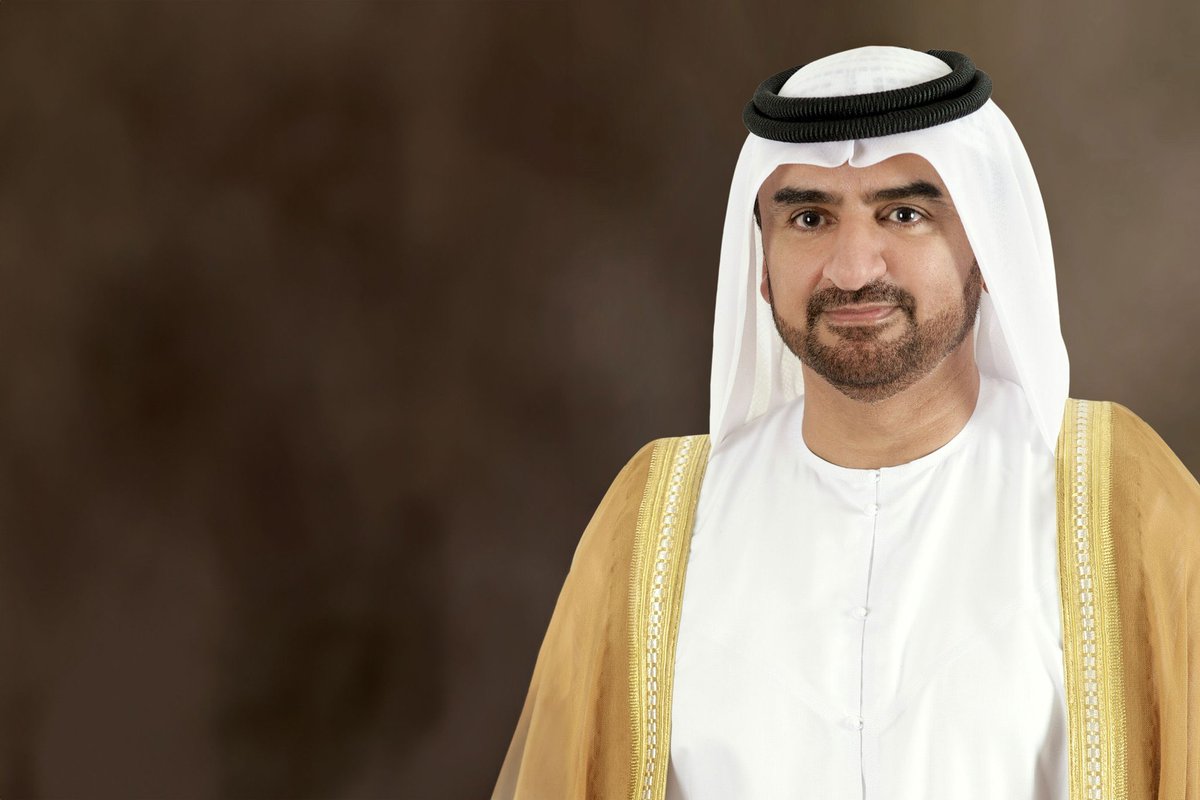 sharjahmedia's tweet photo. حاكم الشارقة وولي عهده ونائباه يعزون خادم الحرمين الشريفين في ضحايا الهجمات على مطار الملك خالد الدولي https://t.co/OInsdmxIW2