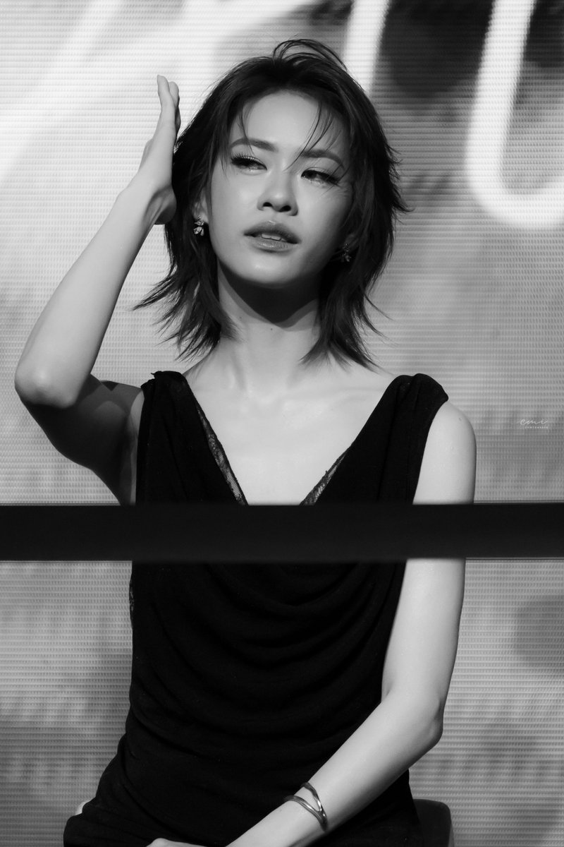 powtograph's tweet photo. Hi babe 🔥🧡🌷

TO THE MOONKEY AFTER PARTY
#MoonshadowSeriesAfterParty https://t.co/jo09SqlAyo