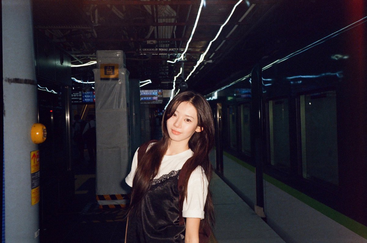 BMDailyHispano's tweet photo. #RORA actualización en Weverse https://t.co/o7w5vt28WS