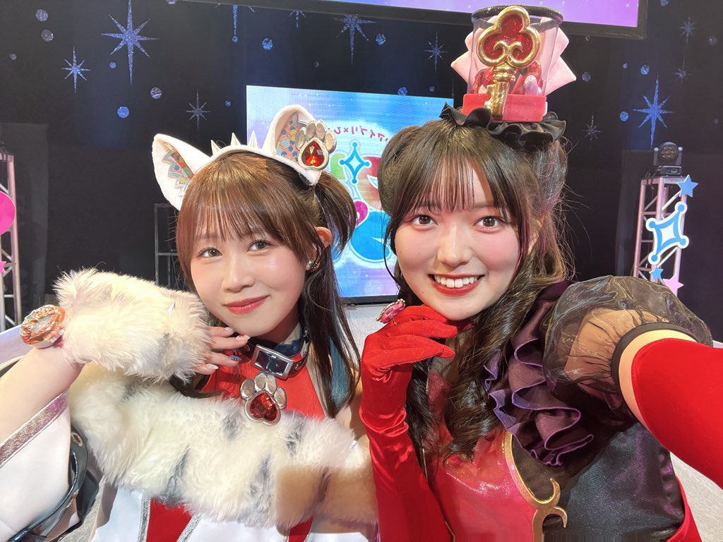 fujidera_minori's tweet photo. #プリプリライブ 思い出④
ビビアンチィ
パラフルなパフォーマンスがかっこいいです✨
「わいるど⭐︎すたー」を見るともりもりと元気になります！！

おとめちゃん
ラップ満載でかわいさと明るさが詰まった新曲…✨
ずっと見たいと思っていたソロー！素敵でした😭 https://t.co/cw2mzZkFrM