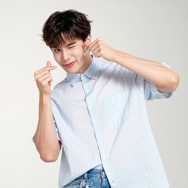 wenwen_tiny's tweet photo. 🩷

#jimmyyjp @jimmyyjp_ #CIBIO2xJIMMY
#CIBIO2 #CIBIO2LIPSERUM #CIBIO2MatteLip #CIBIO2GlossyLip https://t.co/63K2rkkocl