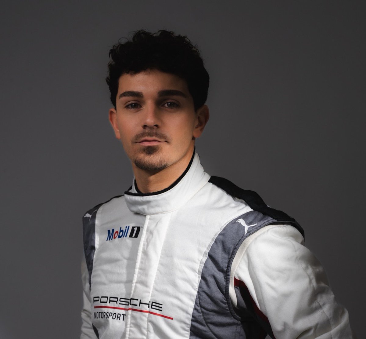 AriTHFeeder's tweet photo. Aside from the AO Absolute, Absolute Racing will bring another 3 drivers. Alessio Picariello returns to the team, along with tissue brand Tempo. DTM champion, Thomas Preining will join the Tempo by Absolute with Picariello. Dorian Boccolacci will join Absolute as well.

#MacauGP #GTWorldAsia
PIC: Absolute Racing, Porsche