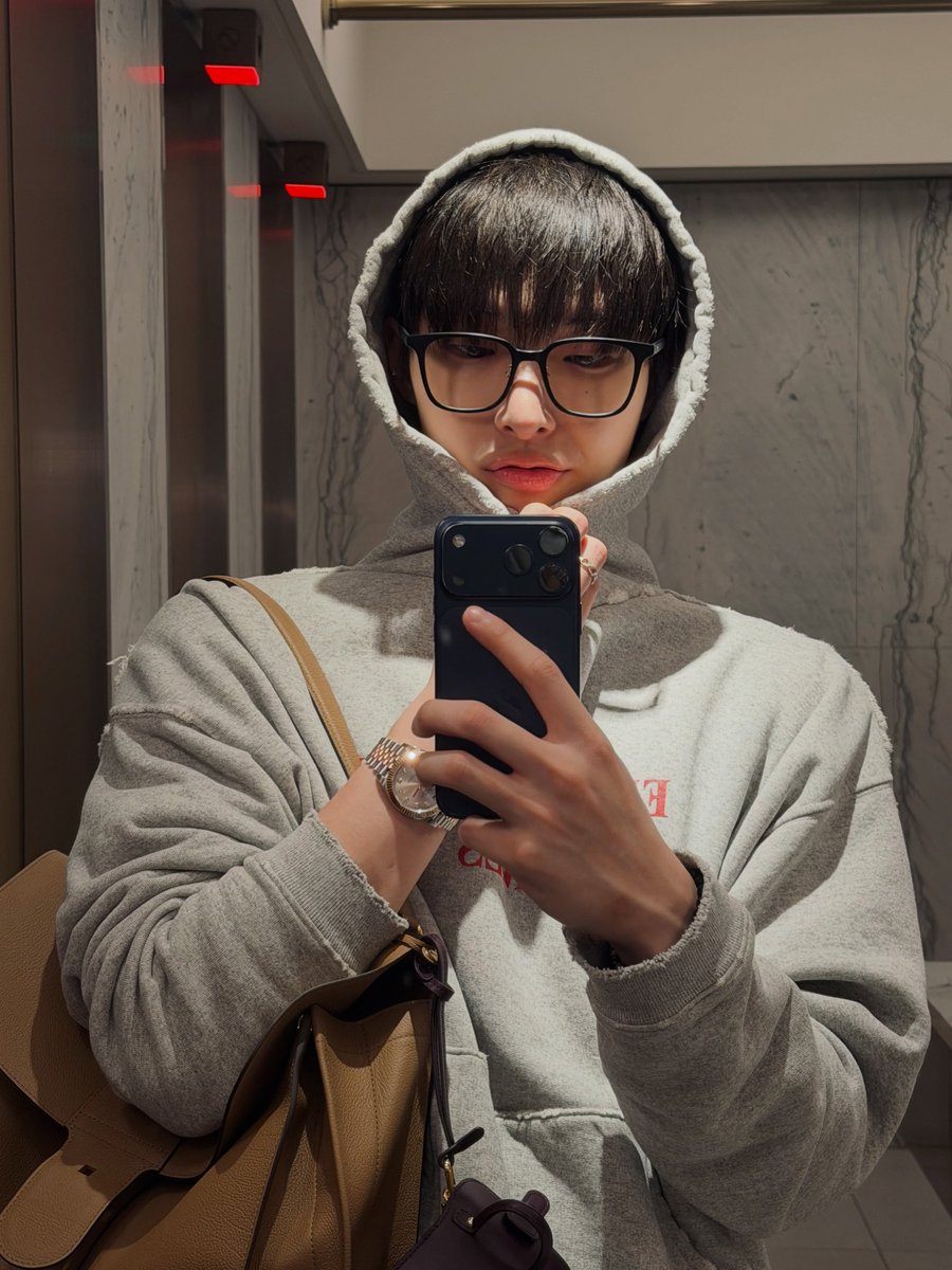 1024updates's tweet photo. [📷] 261015 | MINGI

#ATEEZ #에이티즈 #MINGI https://t.co/2ukVXSMZGt