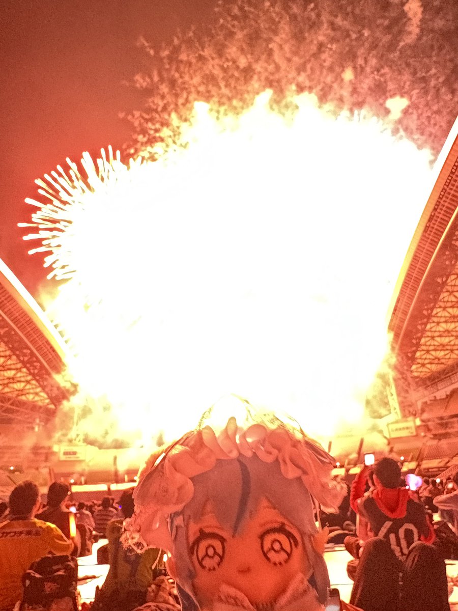 monako_hololis's tweet photo. #ホロ花火2026
大爆発で草 https://t.co/pHV1d6r7a0