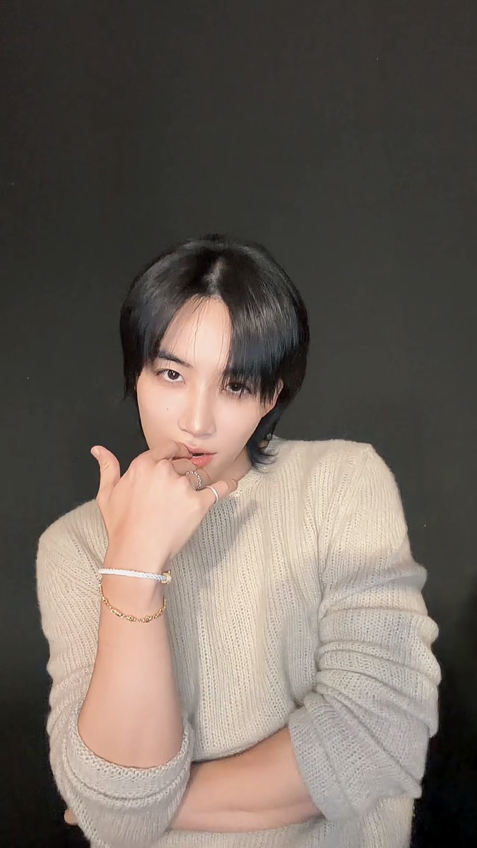 wonubliss's tweet photo. … 🫦

#2026MAMAVOTE #SEVENTEEN https://t.co/TylJQCEv1W