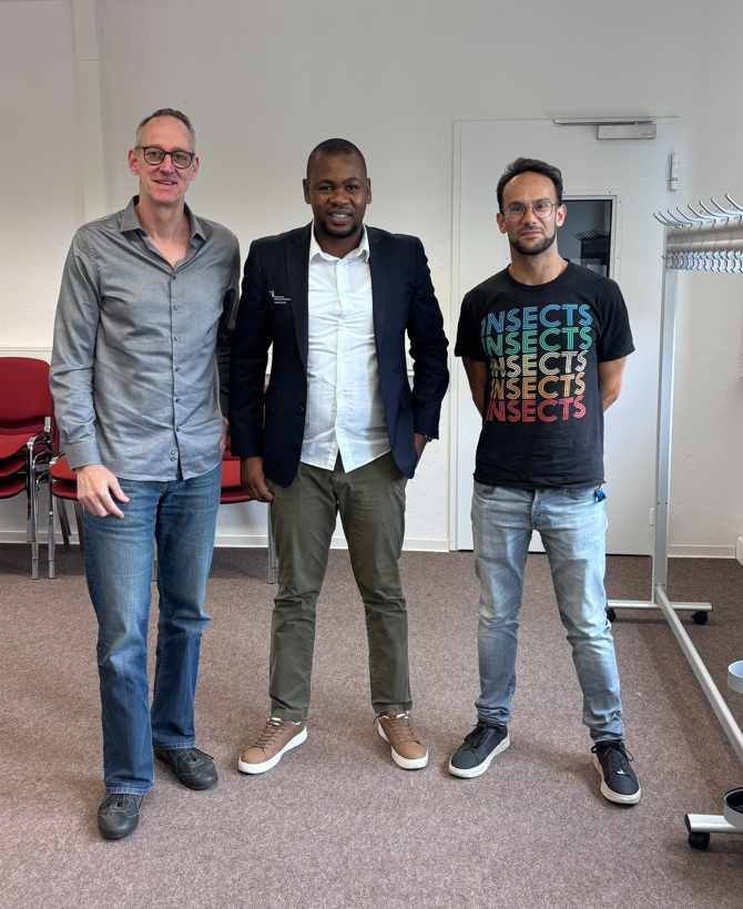 CPUT's tweet photo. Dr Vusi Mshayisa, a Senior Lecturer in the Department of Food Science and Technology and leader of the Edible Insects Research Group, recently visited the Leibniz Institute for Agricultural Engineering and Bioeconomy in Germany to explore collaborative research opportunities, postgraduate student exchanges, academic staff mobility and international research funding.

Full story here https://t.co/tTw67g8u5Z