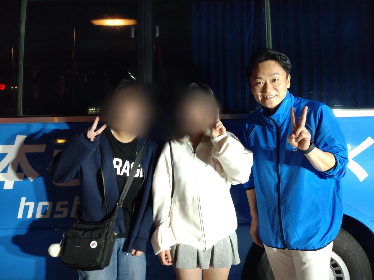 moriken0119's tweet photo. 国も福岡も多文化共生・移民推進。
——責任とれるのか⁉️

福岡市も20代は13%、8人に1人が外国人。
20代前半は15%超、6.6人に1人が外国人。
——この数字を聞いて、驚く若者が多い。

私は、日本人の子どもたちの未来を守りたい。
移民政策に「歯止め」をかける。 #森けんたろう

#移民拡大ゼロ #福岡をゼロから