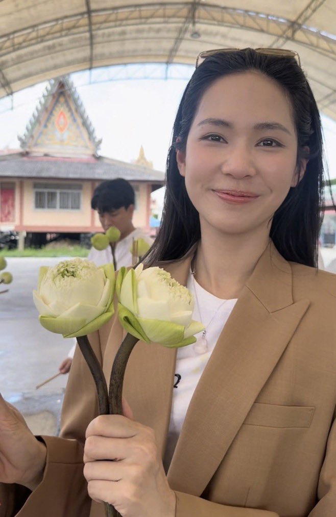 mongtodes's tweet photo. ถ้ามีลูกสะใภ้หน้าตาเหมือนพี่บิ๊นท์  แม่ฉันคงชื่นใจ https://t.co/D0Fi62rlfh