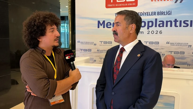 ibbhaberr's tweet photo. Türkiye Belediyeler Birliği Başkanvekilliği seçimi öncesinde AKP Kocaeli Milletvekili Cemil Yaman, Cumhur İttifakı'nın adayı Tahir Büyükakın'ın seçilmesine ilişkin beklentisini açıkladı.

Nokta TV'ye konuşan Yaman, MHP ile birlikte 360'ın üzerinde delegeleri bulunduğunu belirterek BBP'den 3, Yeniden Refah Partisi'nden 9, ayrıca 11 bağımsız ve kayyum delegenin de seçimde yer aldığını söyledi.

🗣️ "Aritmetik tabloya ve partiler arası dağılıma baktığımızda, dördüncü turda Sayın Başkanımızın seçimi kazanacağına yürekten inanıyorum."