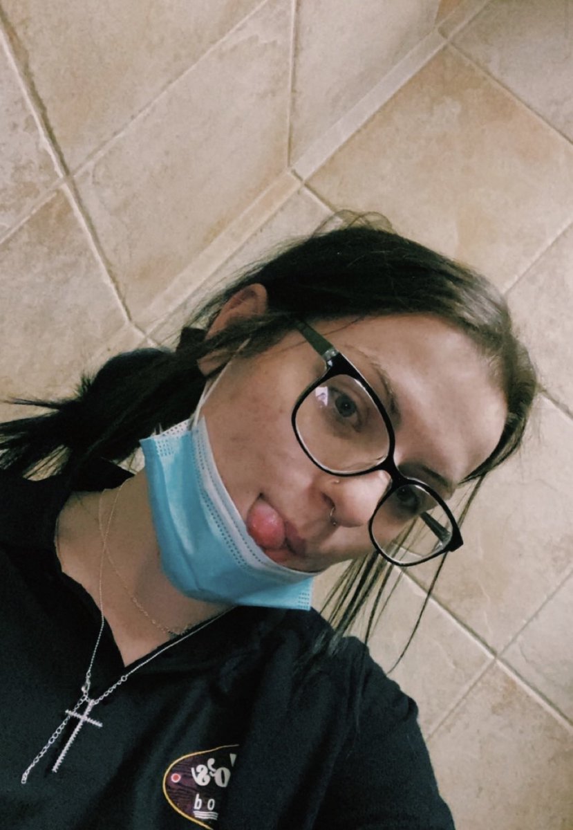 WhoDatNation91_'s tweet photo. my sister is so hot 🥵 #bop #bops #bopsirl #boop #boops #irl #irlbop #irlbops #irlgirl #jerk #jerkirl #wank #wankchat #sister https://t.co/XL2JqC01eb